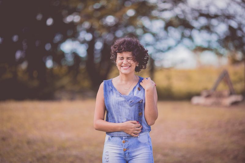 POXET-60 Before and After: What Malaysian Men Can Realistically Expect in 2026 2 Happy smiling woman - POXET-60 before and after results show improved confidence and relationship satisfaction for Malaysian users