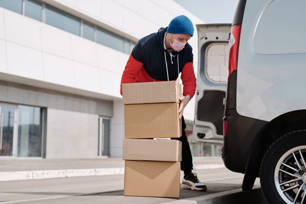 Express courier shipping for POXET-60 Malaysia